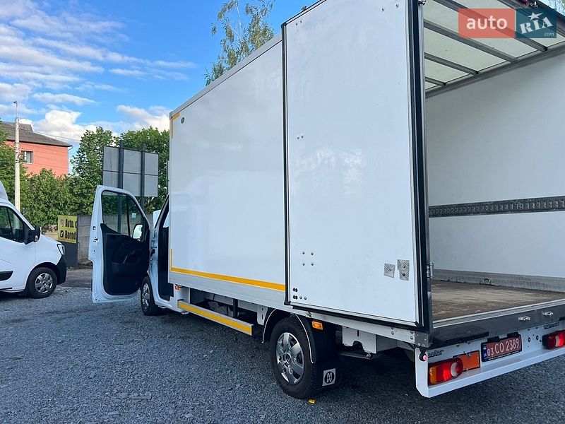 Інші вантажівки Renault Master 2020 в Рівному