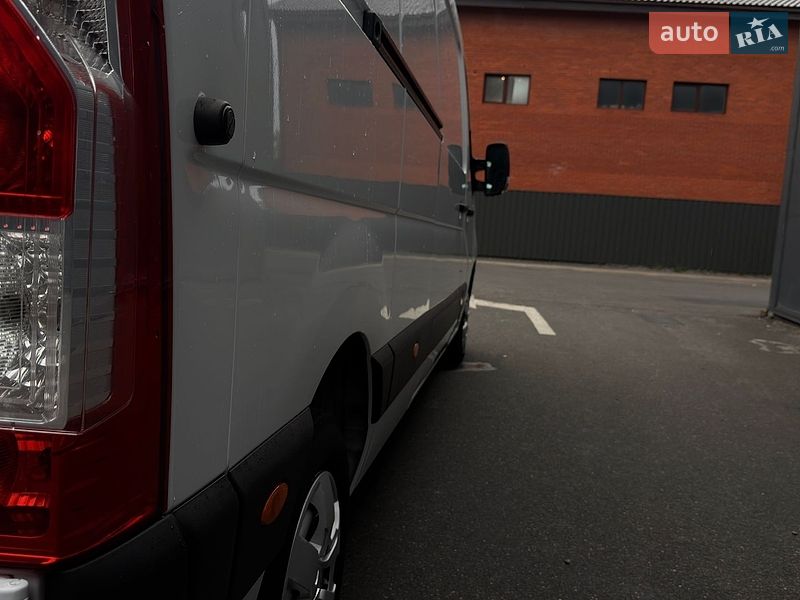 Грузовой фургон Renault Master 2021 в Киеве