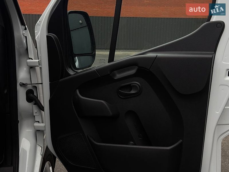 Грузовой фургон Renault Master 2021 в Киеве