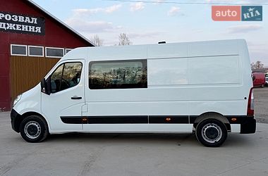 Грузопассажирский фургон Renault Master 2017 в Луцке