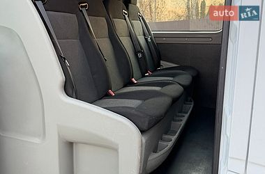 Грузопассажирский фургон Renault Master 2017 в Луцке