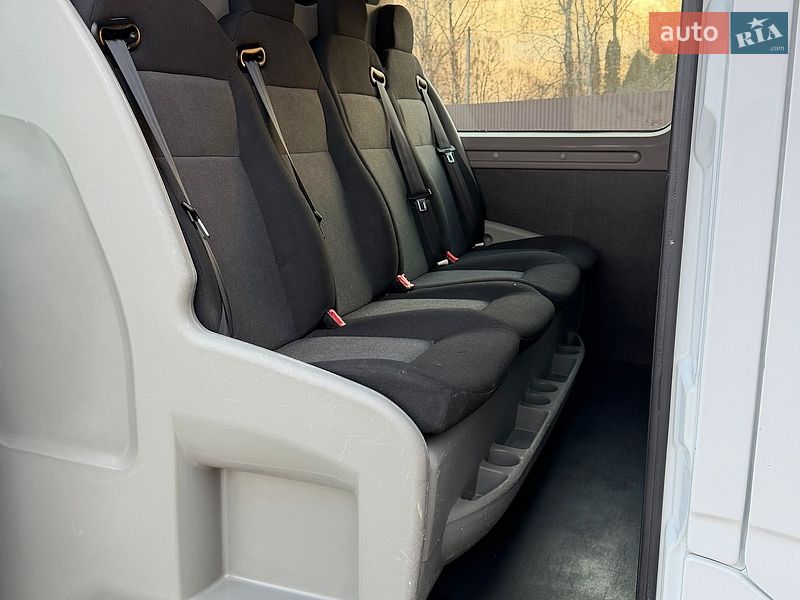 Грузопассажирский фургон Renault Master 2017 в Луцке