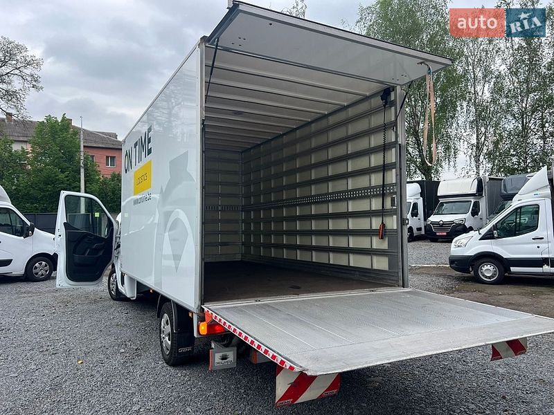 Другие грузовики Renault Master 2024 в Ровно