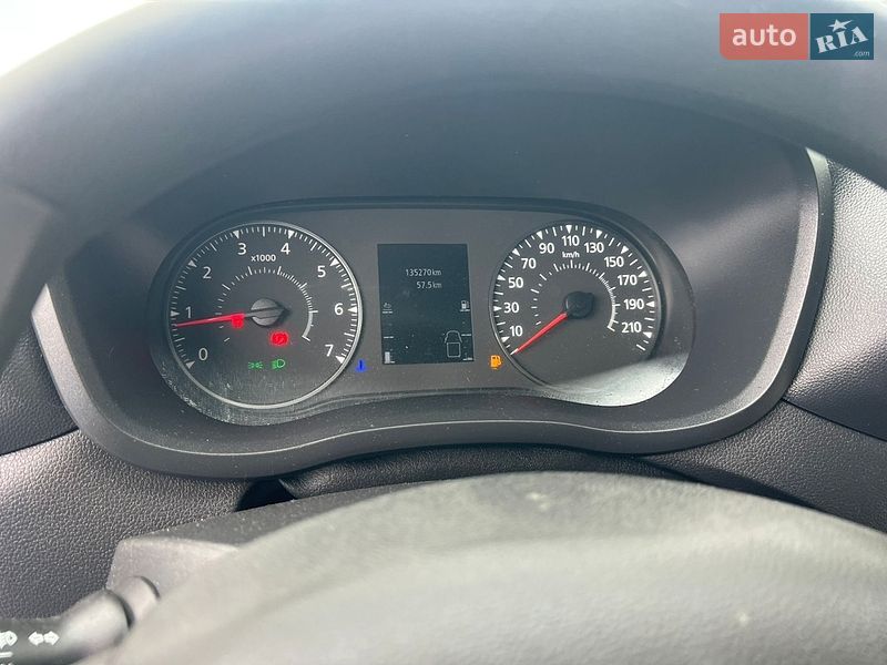 Другие грузовики Renault Master 2024 в Ровно