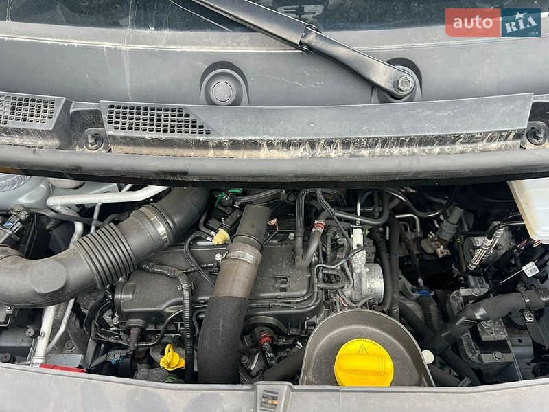 Другие грузовики Renault Master 2024 в Ровно