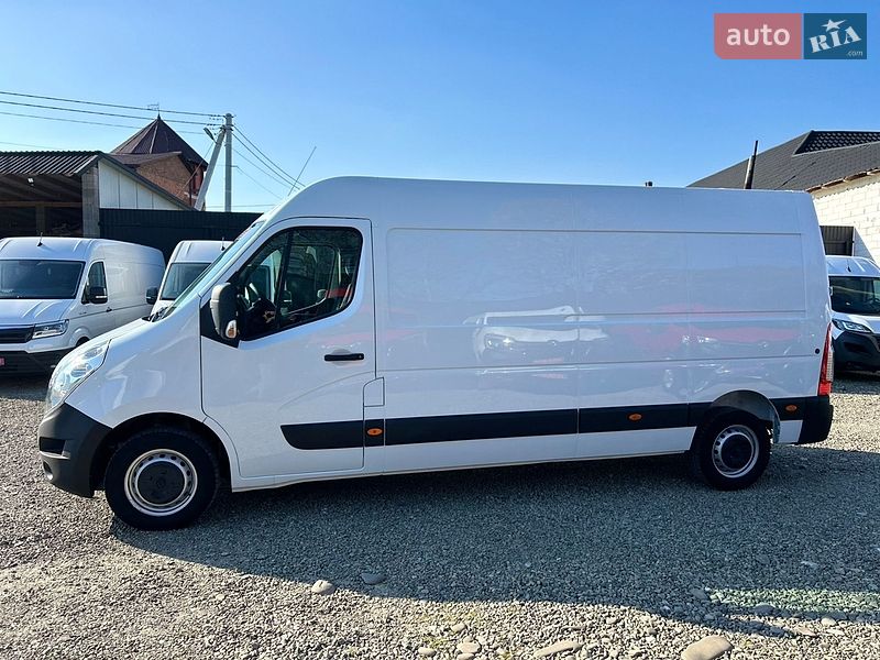 Грузовой фургон Renault Master 2018 в Хусте