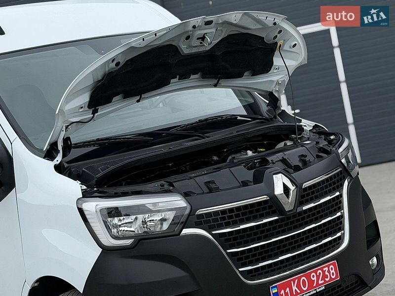 Вантажний фургон Renault Master 2020 в Дубні