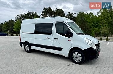 Вантажопасажирський фургон Renault Master 2017 в Ковелі