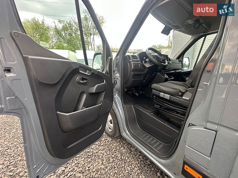 Вантажний фургон Renault Master 2023 в Києві