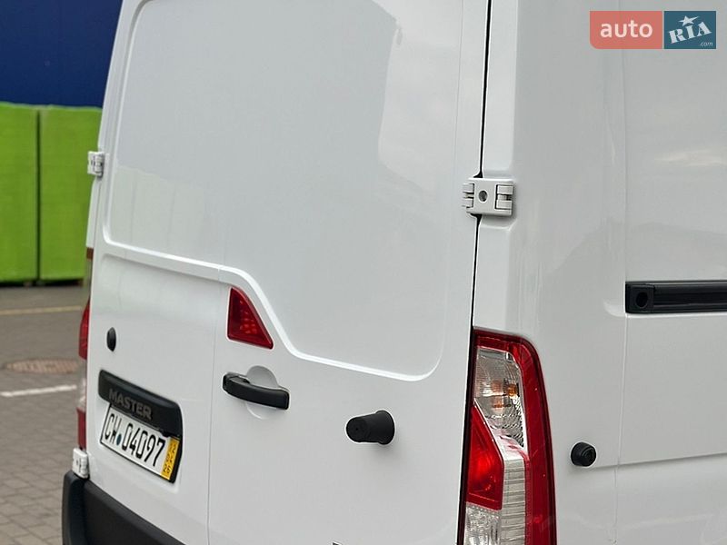 Грузовой фургон Renault Master 2021 в Дубно