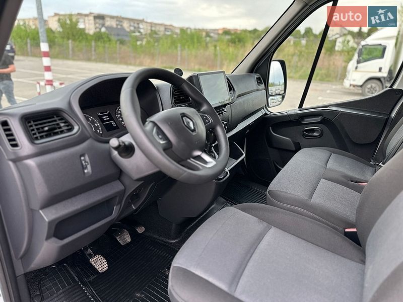 Грузовой фургон Renault Master 2021 в Дубно
