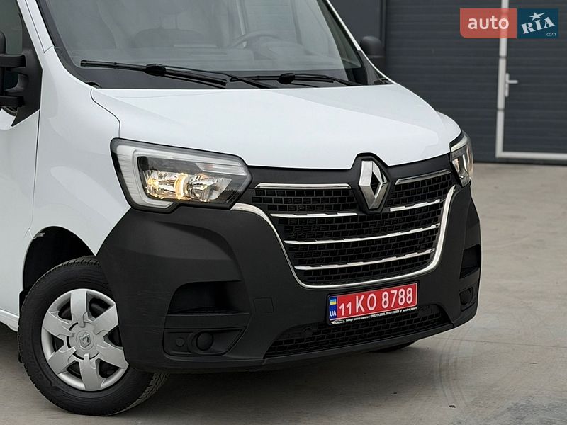 Грузовой фургон Renault Master 2022 в Дубно