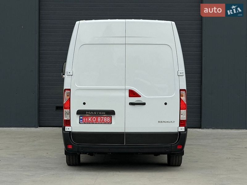 Грузовой фургон Renault Master 2022 в Дубно