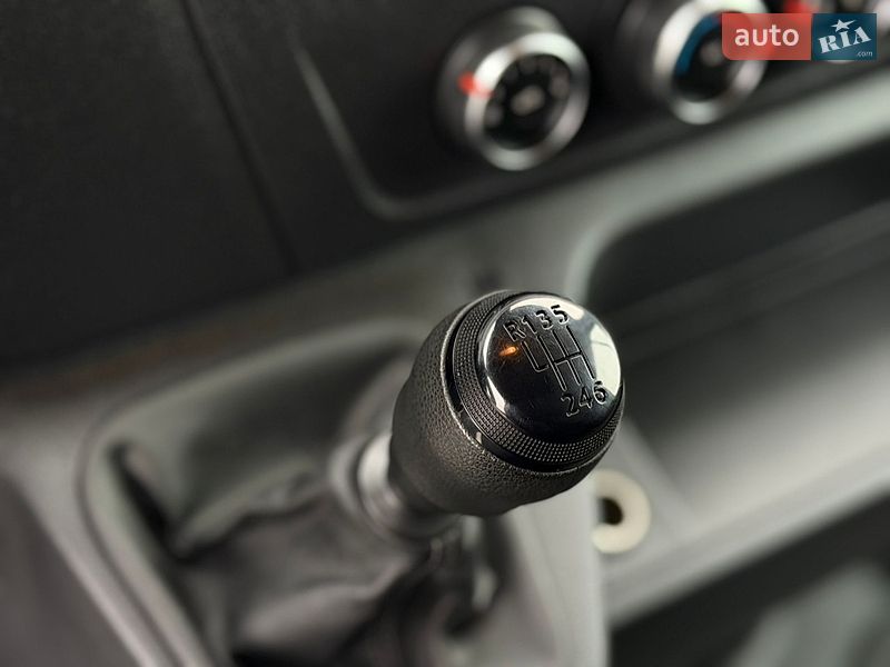 Грузовой фургон Renault Master 2022 в Дубно