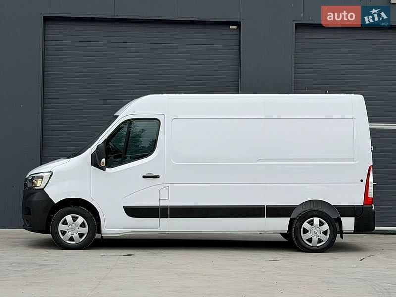 Грузовой фургон Renault Master 2022 в Дубно