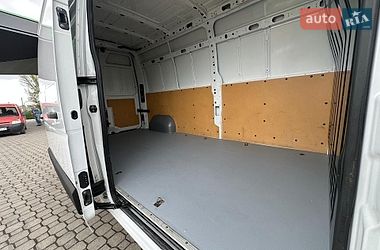 Вантажний фургон Renault Master 2021 в Києві