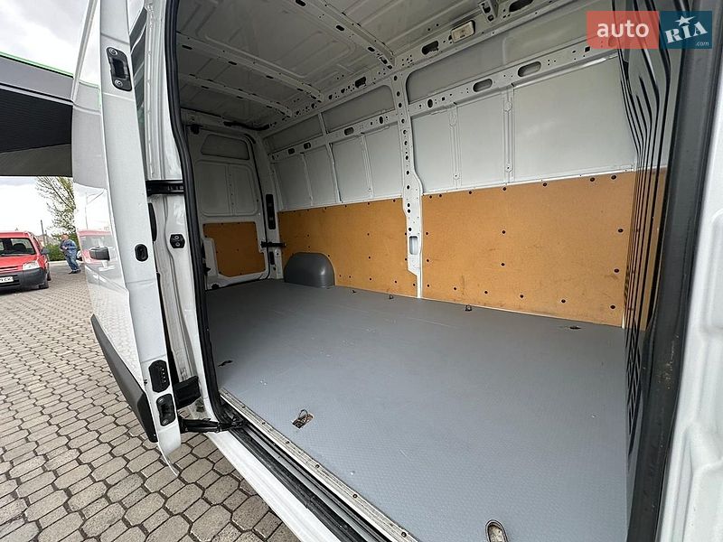 Вантажний фургон Renault Master 2021 в Києві