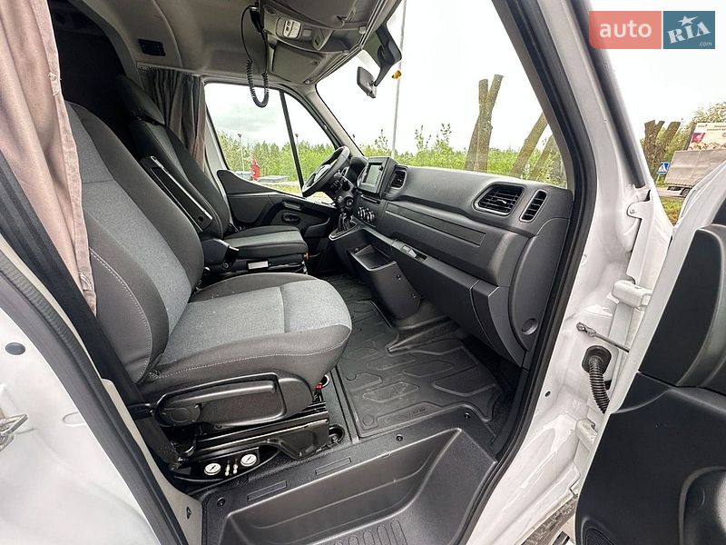 Інші вантажівки Renault Master 2023 в Києві