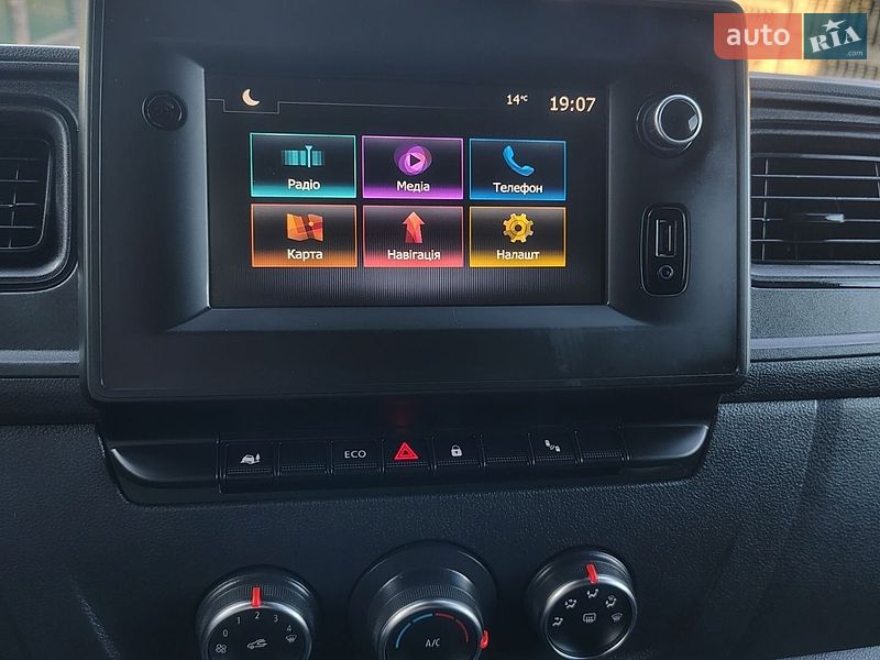 Вантажний фургон Renault Master 2022 в Дубні