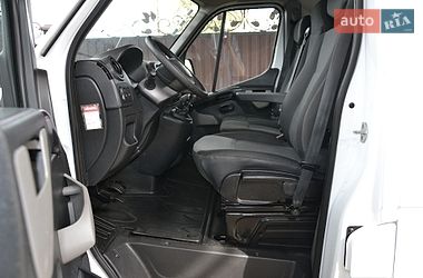 Вантажний фургон Renault Master 2018 в Полтаві