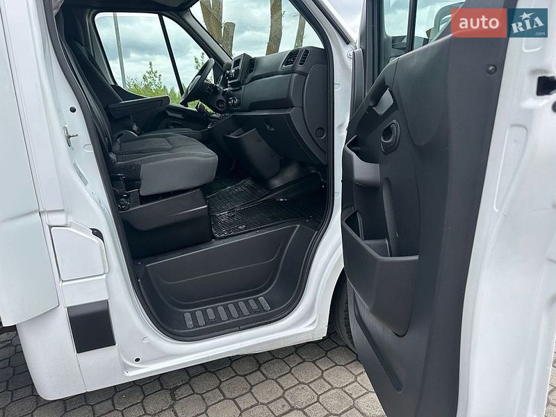 Інші вантажівки Renault Master 2021 в Києві