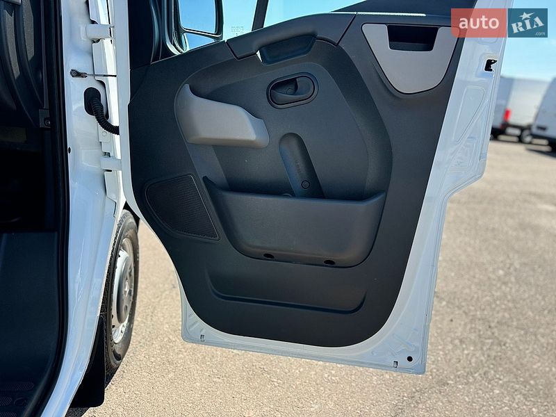 Міський автобус Renault Master 2019 в Києві