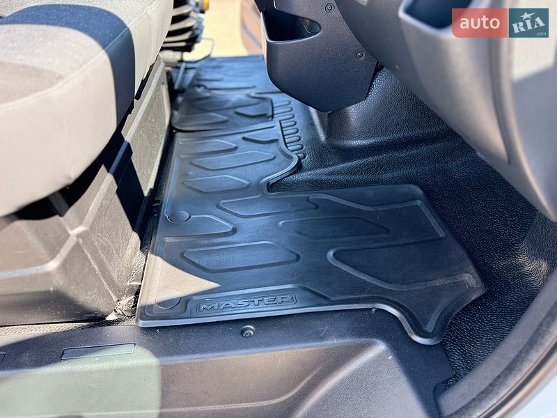 Городской автобус Renault Master 2019 в Киеве