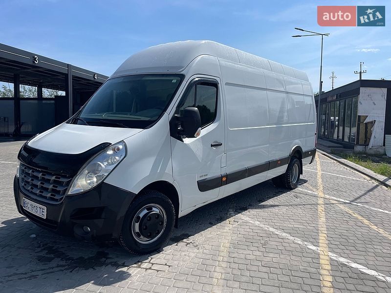 Вантажний фургон Renault Master 2013 в Львові