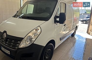 Грузовой фургон Renault Master 2015 в Киеве
