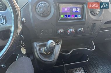 Грузовой фургон Renault Master 2015 в Киеве