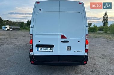 Грузовой фургон Renault Master 2017 в Дубно
