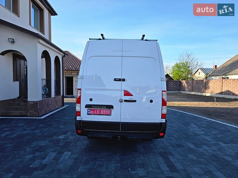 Грузовой фургон Renault Master 2018 в Дубно