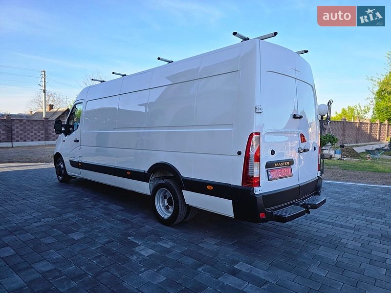 Грузовой фургон Renault Master 2018 в Дубно