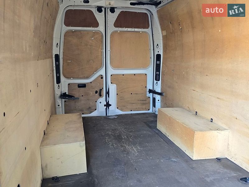 Грузовой фургон Renault Master 2018 в Дубно