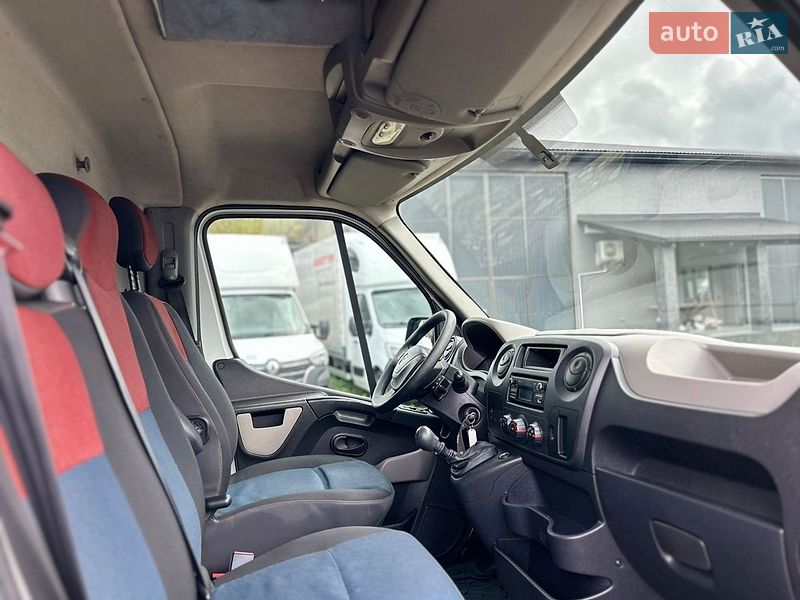 Тентованый Renault Master 2018 в Хусте