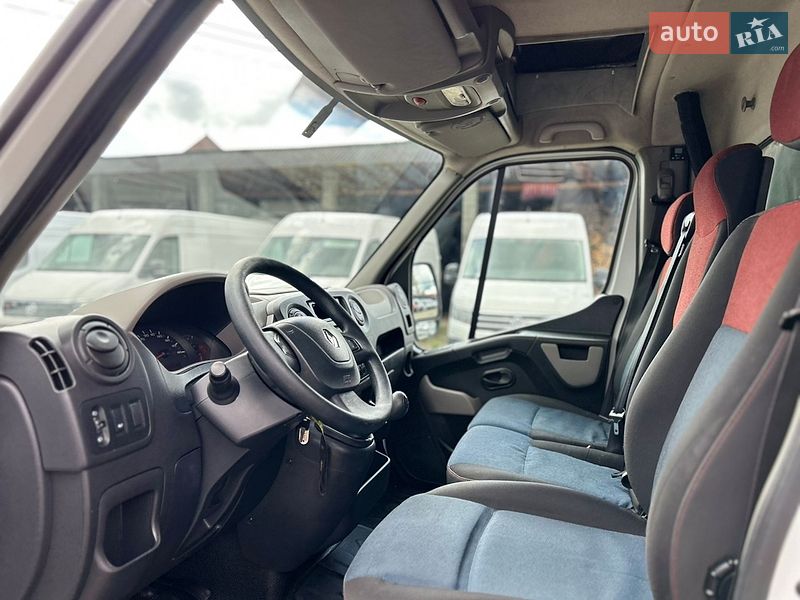 Тентованый Renault Master 2018 в Хусте