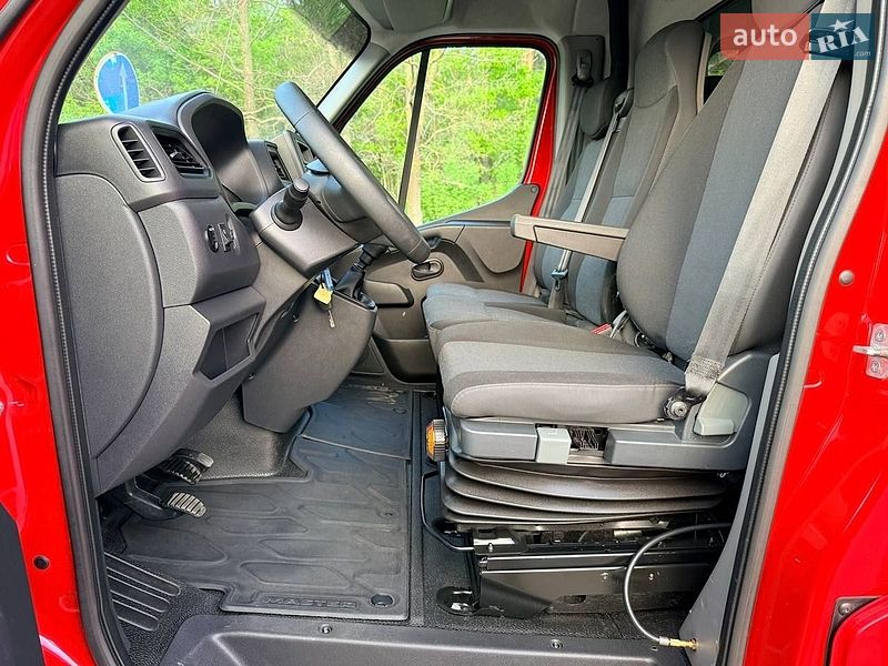 Тентованый Renault Master 2021 в Киеве