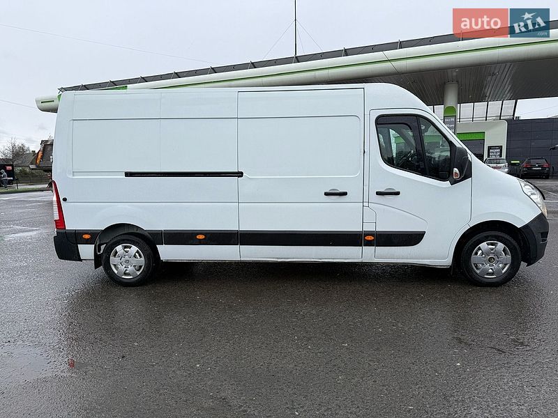 Вантажний фургон Renault Master 2016 в Ковелі