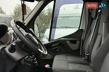 Вантажний фургон Renault Master 2016 в Ковелі