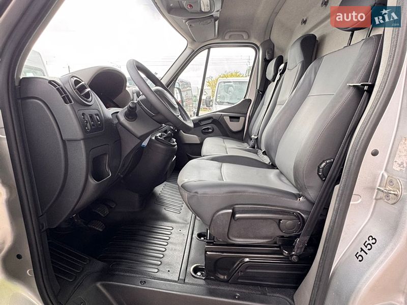 Грузовой фургон Renault Master 2017 в Киеве