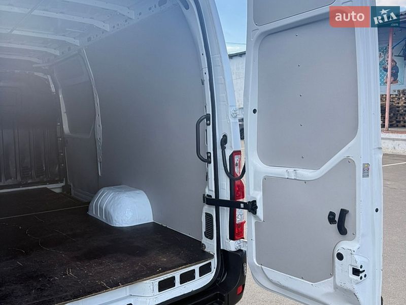 Грузовой фургон Renault Master 2021 в Луцке