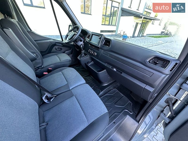 Вантажний фургон Renault Master 2022 в Києві