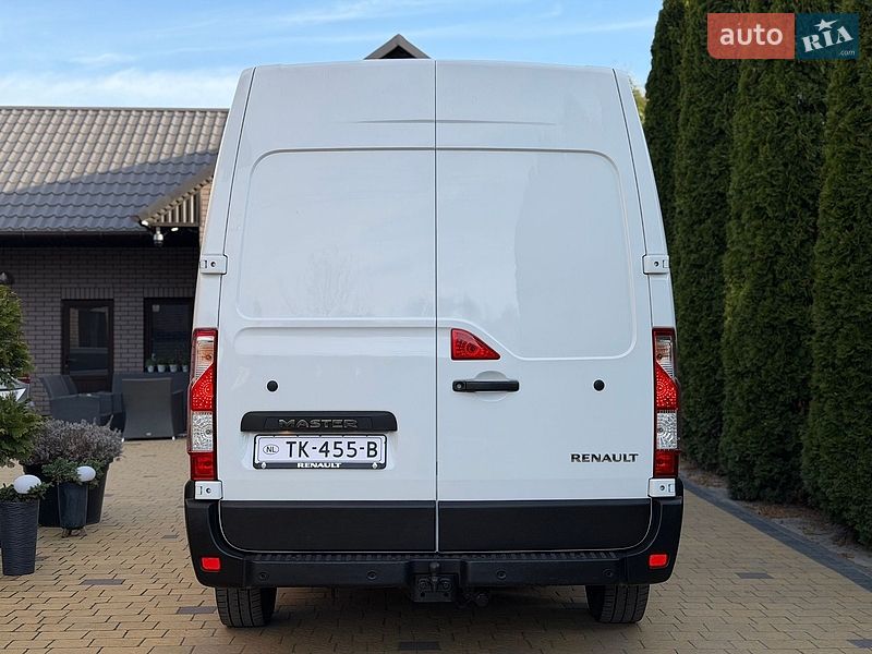 Вантажний фургон Renault Master 2022 в Радивиліві