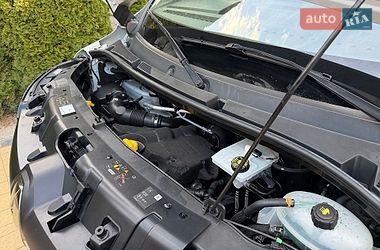 Вантажний фургон Renault Master 2022 в Радивиліві