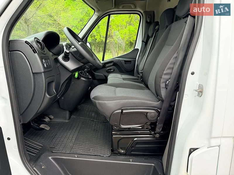 Тентованый Renault Master 2019 в Киеве