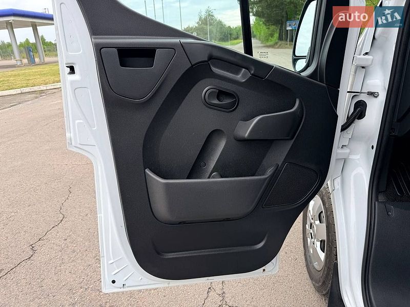 Тентованый Renault Master 2019 в Киеве