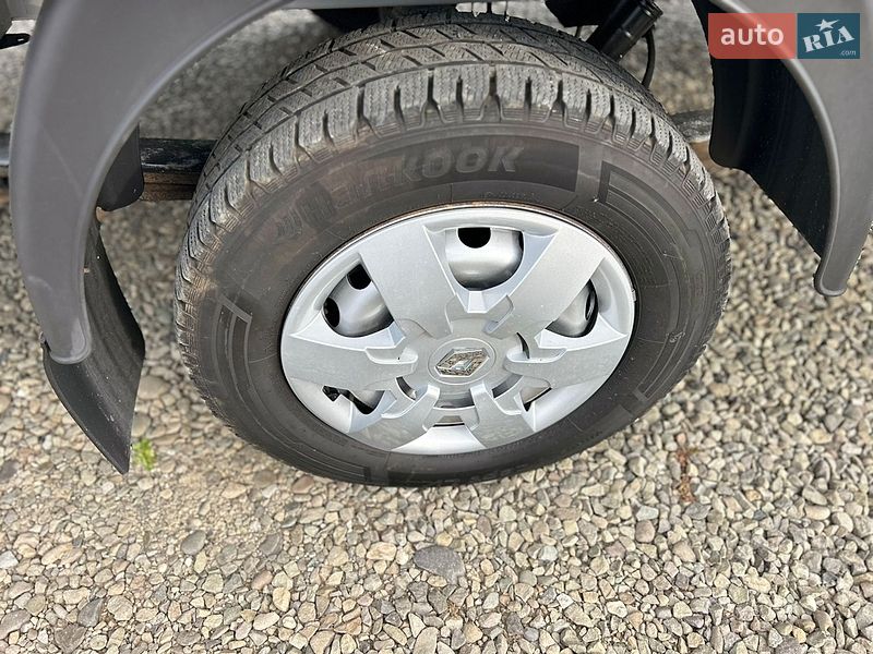 Тентованый Renault Master 2021 в Хусте