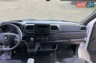 Тентованый Renault Master 2021 в Хусте