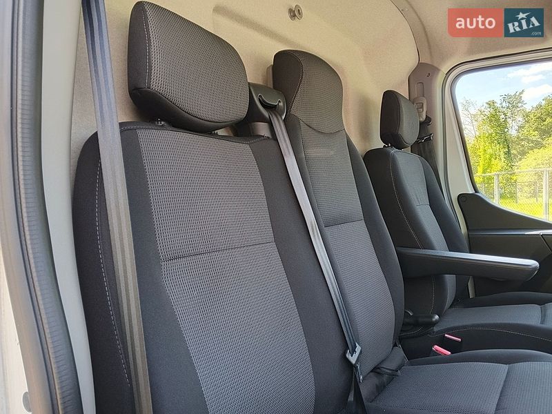 Грузовой фургон Renault Master 2021 в Киеве