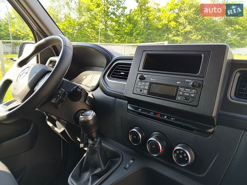 Грузовой фургон Renault Master 2021 в Киеве